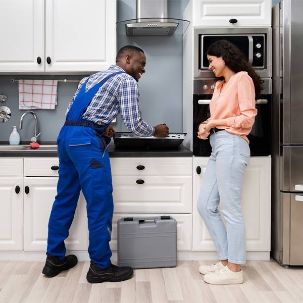 can you provide an estimate for cooktop repair before beginning any work in Everett